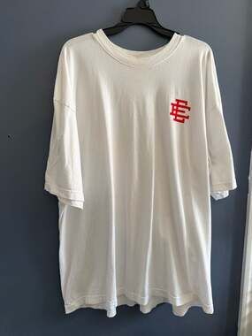 Warren Lotas x Eric Emanuel "Best Pals" Graphic T-Shirt XXL